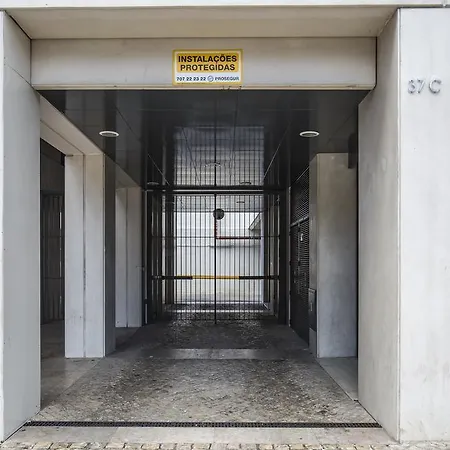 Lx4u - Martim Moniz * Lizbona