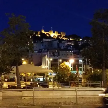 Apartament Lx4u - Martim Moniz *